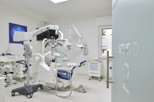 Studio Dentistico Dr. Ennio e Gianmarco Calabria logo