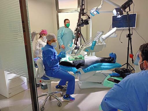 Studio Dentistico Vigliaroli Laser Dental Clinic logo