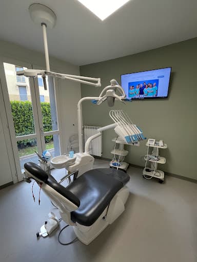 Studio Dentistico Zangrandi logo