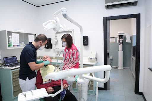 Studio Dentistico Dr. Medagliani logo