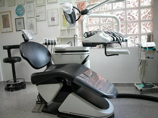 Studio Dentistico Dott. Valter Gallo logo