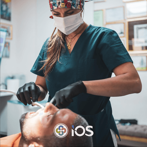 Studio Dentistico IOS logo