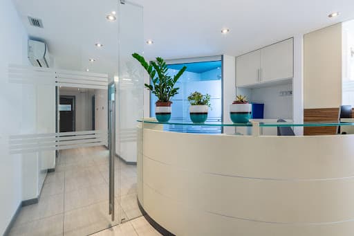 Studio Dentistico Manganotti - Dentista Verona logo