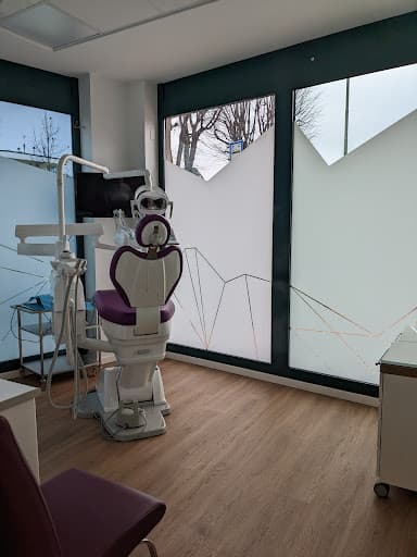 Studio Dentistico Studio dentistico Dott. Elsido logo