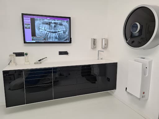 Studio Dentistico Odontoteam logo