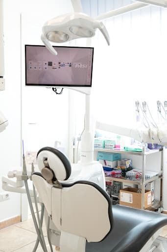 Studio Dentistico Equilibria Nuoro logo