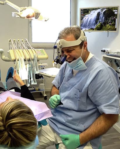 Studio Dentistico Dott.ri Bozzolan logo