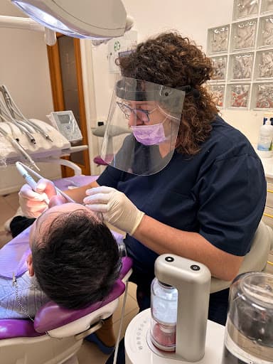 Studio Dentistico Ferrari logo