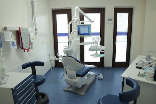 Studio Dentistico Dr. Colombo Bolla logo