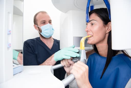 Studio Dentistico Odontoiatria Contenti logo