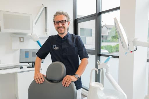 Studio Dentistico MBM Dott. Mariani Bizioli logo