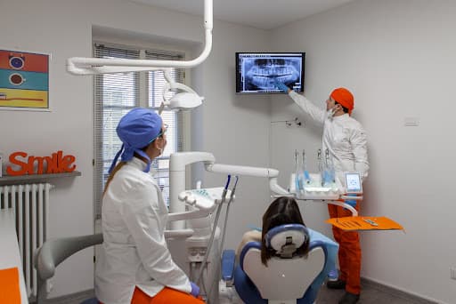 Studio Dentistico ForSmile - Dott. Emilio Piccolo logo