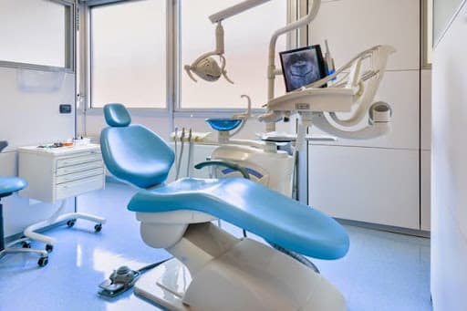 Studio Dentistico ISI logo