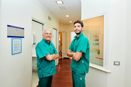 Studio Dentistico Ferro logo