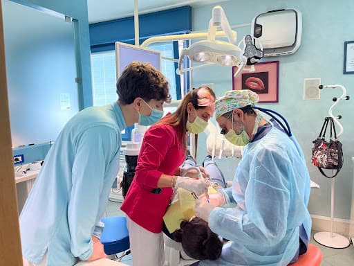 Studio Dentistico Dott. Alessandro Bubola logo