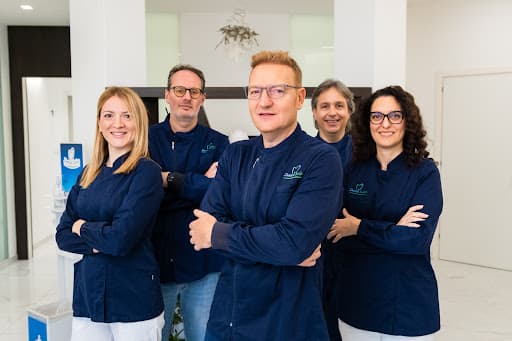 Studio Dentistico Dental Salus logo