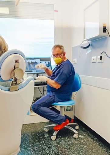 Studio Dentistico Dott. Giuseppe Petrini logo