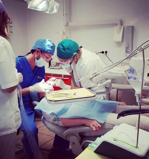 Studio Dentistico Dott Rossi Beatrice logo