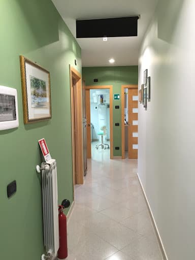 Studio Dentistico Guastamacchia De Vanna logo