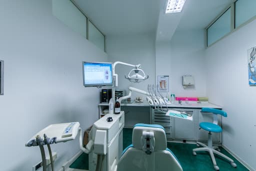 Studio Dentistico Dott. I. Lanucara logo