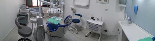 Studio Dentistico Dr. Uscidda Bastianino logo