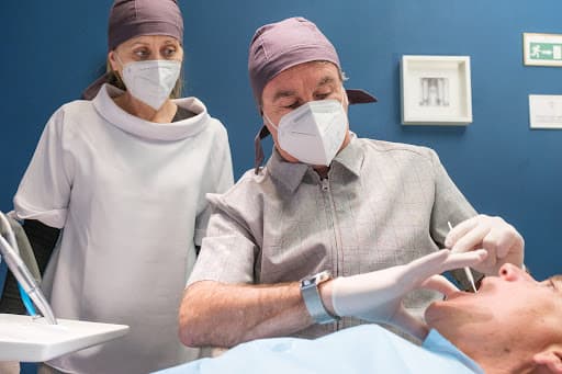 Studio Dentistico Cliniche Maxillo Facciali logo