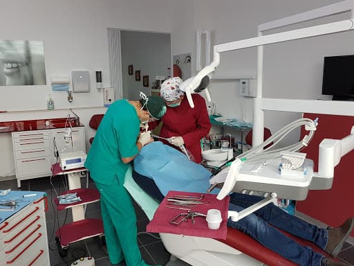 Studio Dentistico Clinica Dentale logo