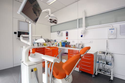 Studio Dentistico Centri Odontoiatrici Victoria logo