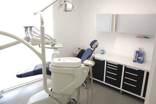 Studio Dentistico Dr Luigi di Bari logo