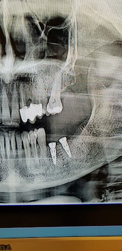 Studio Dentistico Vicari Dr. Monica logo